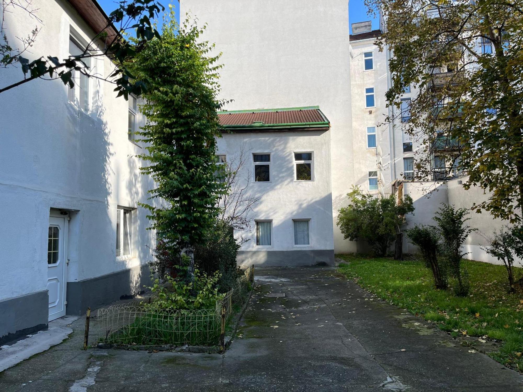 Traveler Lodging Vienna Exterior photo